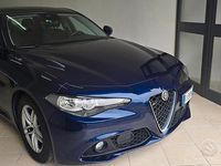 Usata Alfa Romeo Giulia 150 CV (110 kW) 2018 Blu Berlina