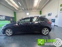 Usata Mercedes A200 135 CV (99 kW) 2017 Blu Berlina