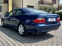Usata Mercedes CLK200 Avantgarde 163 CV (119 kW) 2001 Blu azzurro metalizzato Coupé
