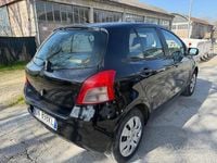 Usata Toyota Yaris 69 CV (50 kW) 2008 Blu Utilitaria