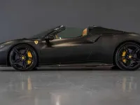Usata Ferrari 296 663 CV (487 kW) 2024 Nero Cabrio