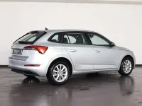 Usata Skoda Scala Ambition 110 CV (80 kW) 2022 Argento brillante Utilitaria