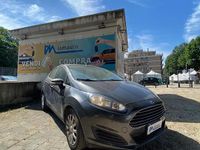 Usata Ford Fiesta Business Edition 74 CV (54 kW) 2016 Grigio Berlina