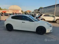Usata Alfa Romeo Giulietta Quadrifoglio Verde 120 CV (88 kW) 2015 Bianco Utilitaria