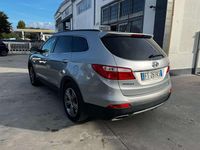 Usata Hyundai Santamo Style 197 CV (144 kW) 2015 Gray Monovolume