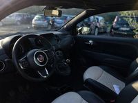 Käytetty Fiat 500 Dolcevita 70 HP (51 kW) 2024 Musta Sedan