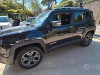 Usado Jeep Renegade Limited 140 CV (102 kW) 2014 Negro SUV