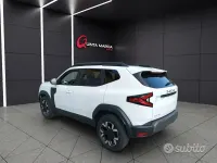 Nuova Dacia Duster Journey 122 CV (89 kW) 2026 Bianco Station wagon