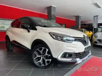 Usado Renault Captur Intens 110 CV (80 kW) 2018 Beige SUV