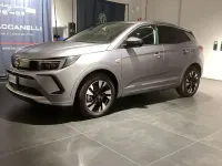 Usata Opel Grandland X Business Elegance 224 CV (164 kW) 2023 Argento SUV