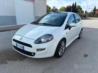 Usata Fiat Punto Sport 95 CV (69 kW) 2012 Bianco Utilitaria