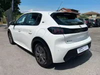Usata Peugeot 208 Active 100 kW (136 CV) 2021 Bianco Utilitaria