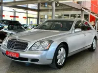 Usata Maybach 57 551 CV (405 kW) 2004 Argento Berlina