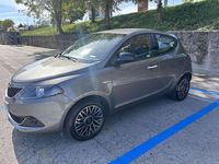 Usata Lancia Ypsilon S 69 CV (50 kW) 2024 Grigio Utilitaria