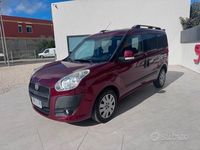 Käytetty Fiat Doblò Dynamic 105 HP (77 kW) 2010 Punainen Tila-auto