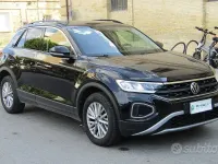 Usata VW T-Roc Style 150 CV (110 kW) 2022 Nero SUV