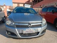 Usata Opel Astra Cosmo 101 CV (74 kW) 2006 Grigio Berlina