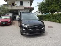 Usata Ford Tourneo Connect Titanium 122 CV (89 kW) 2024 Nero Monovolume