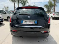 Usata Lancia Delta 200 CV (147 kW) 2009 Nero Utilitaria