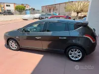 Usata Lancia Delta S 120 CV (88 kW) 2012 Grigio Utilitaria