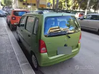 Usata Opel Agila 58 CV (42 kW) 2001 Verde Monovolume