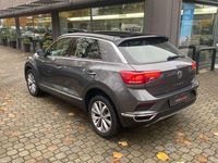 Usata VW T-Roc Style 116 CV (85 kW) 2019 Grigio SUV