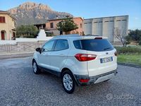 Usata Ford Ecosport Titanium 95 CV (69 kW) 2016 Bianco SUV