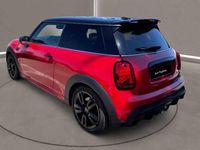 Begagnad Mini John Cooper Works 231 HK (169 kW) 2021 Röd Halvkombi