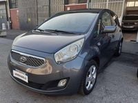 Usata Kia Venga 90 CV (66 kW) 2011 Grigio Utilitaria
