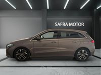 Usata Mercedes B180 Progressive 116 CV (85 kW) 2024 Grigio Utilitaria