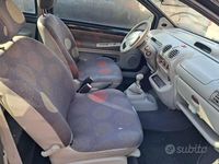 Usata Renault Twingo 58 CV (42 kW) 2001 Nero Utilitaria
