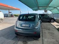 Usata Lancia Ypsilon 60 CV (44 kW) 2011 Grigio Utilitaria