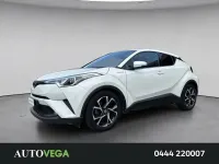 Usata Toyota C-HR Lounge 122 CV (89 kW) 2019 Vari colori pastello SUV