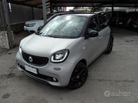Usata Smart ForFour Passion 70 CV (51 kW) 2015 Grigio Utilitaria