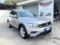 Usata VW Tiguan Business 150 CV (110 kW) 2017 Argento SUV