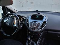 Begagnad Ford B-MAX 75 HK (55 kW) 2015 Minibuss