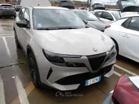 Usata Alfa Romeo Junior 61 kW (84 CV) 2025 Beige SUV