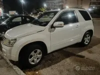 Usata Suzuki Vitara 106 CV (77 kW) 2011 SUV