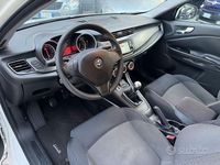 Usata Alfa Romeo Giulietta Progression 105 CV (77 kW) 2013 Bianco Utilitaria