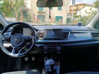 Usata Kia Rio 90 CV (66 kW) 2017 Rosso Berlina