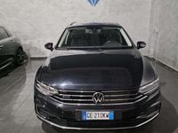 Usata VW Passat GTE 156 CV (114 kW) 2021 Nero Station wagon
