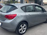 Usata Opel Astra S 95 CV (69 kW) 2011 Grigio Berlina