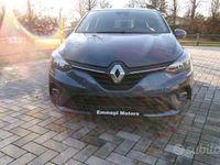 Usata Renault Clio V Business 90 CV (66 kW) 2022 Grigio Berlina