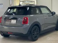 Usata Mini Cooper Coupé 116 CV (85 kW) 2018 Grigio Coupé