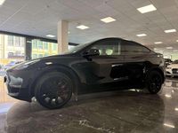 Usata Tesla Model Y Long Range AWD 378 kW (514 CV) 2024 Nero SUV