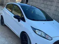 Usata Ford Fiesta 75 CV (55 kW) 2016 Bianco Utilitaria