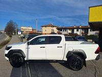 Usata Toyota HiLux 204 CV (150 kW) 2021 Bianco pastello Pick-up