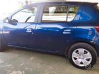 Usata Dacia Sandero 90 CV (66 kW) 2018 Blu Utilitaria