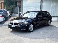 Usata BMW 318 156 CV (114 kW) 2022 Nero Berlina