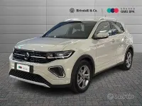 Usata VW T-Cross R-line 116 CV (85 kW) 2024 Grigio SUV